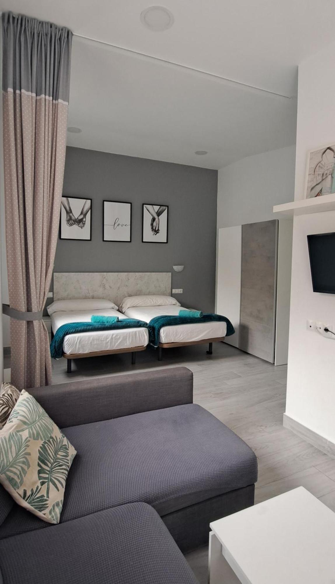 Apartamento La Loperana Málaga Exterior foto